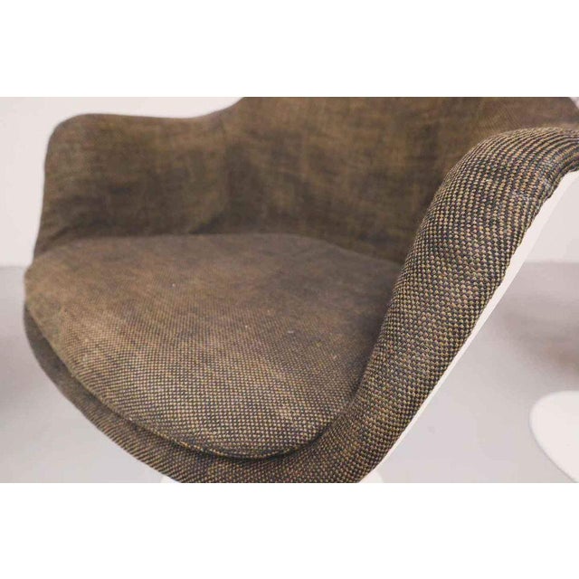 Swivel Tulip Armchairs from Knoll International, Set of 4 For Sale - Image 9 of 14