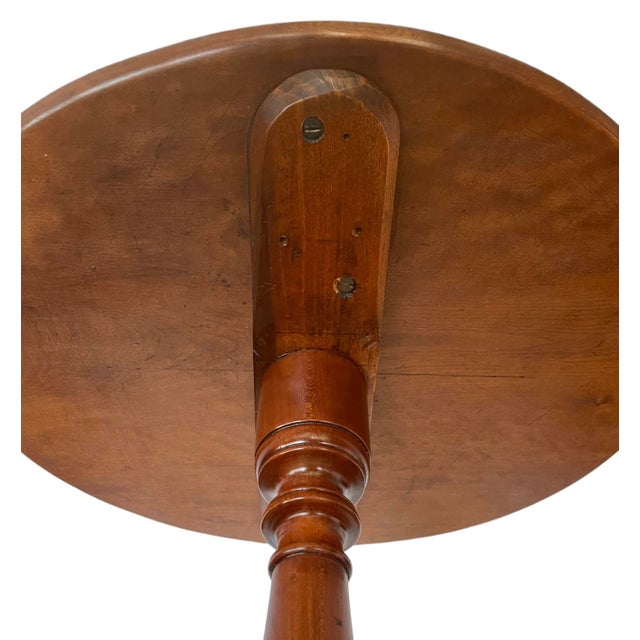 Sienna Late 18th Century Cherry American Hepplewhite Side Table For Sale - Image 8 of 11
