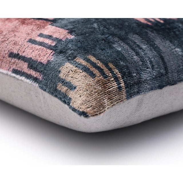 2020s The Designer's Choice: Slate Blue & Dusty Rose Ikat Velvet Pillow 20x20 In For Sale - Image 5 of 8