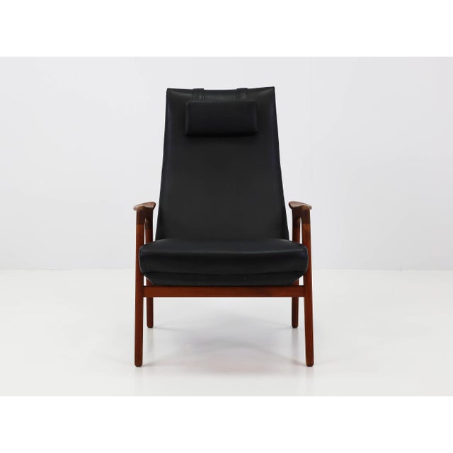 Ruster Lounge Chair by Yngve Ekström in Black Leather, Sweden, 1956 For Sale - Image 4 of 13