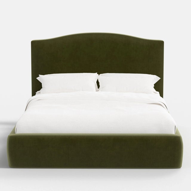 This fully upholstered platform bed has a unique round shape, allowing you to chart a course for a bedroom retreat that is...