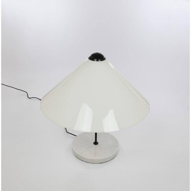 1980s Large Snow Table Lamp by Vico Magistretti for O-Luce, 1970s For Sale - Image 5 of 7