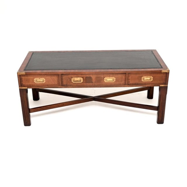 Vintage Coffee Table in Brass and Leather, 1950 For Sale - Image 10 of 10
