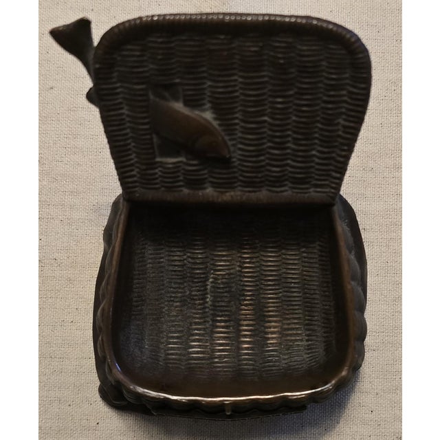 American Vintage Jennings Brothers Cast Metal Fish Creel Coin Tray For Sale - Image 3 of 7