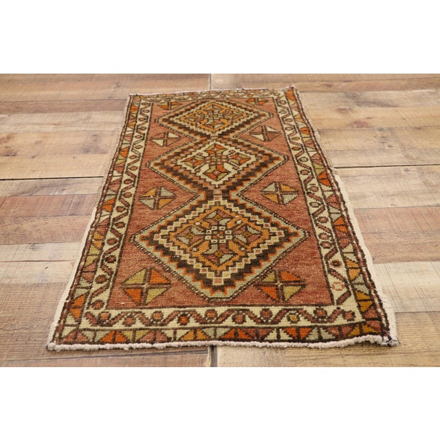 Textile Vintage Turkish Yastik Rug - 01'08 X 03'04 For Sale - Image 7 of 8