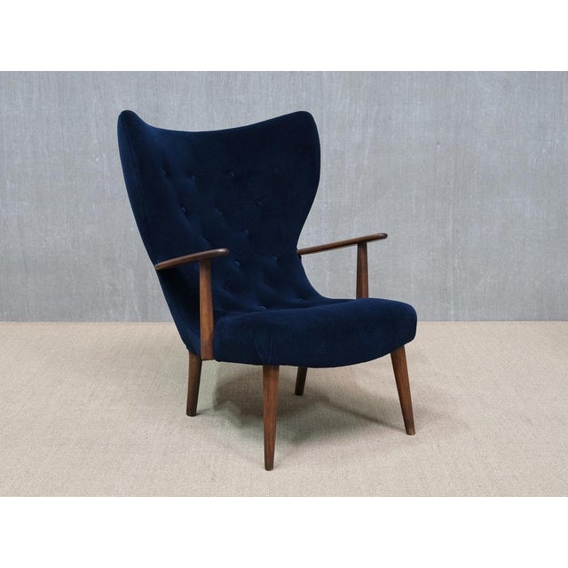 Mid-Century Modern Pragh Armchair in Navy Pierre Frey Velvet from Madsen & Schübel, Denmark, 1950s For Sale - Image 3 of 15