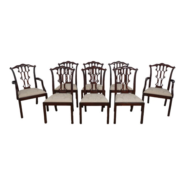 Set of 8 Henkel Harris Model 122 Mahogany Dining Room Chairs For Sale