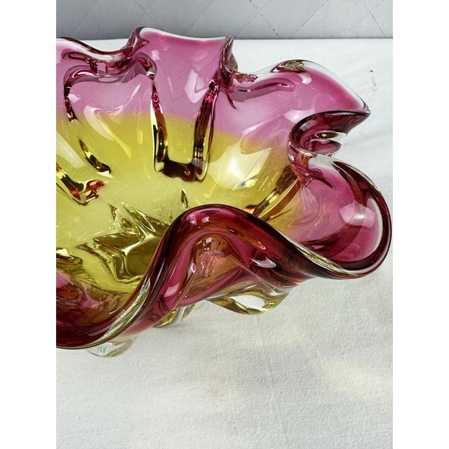 Pink Sommerso Pink and Yellow Art Glass Bowl by Josef Hospodka for Chribska, 1960s For Sale - Image 8 of 11