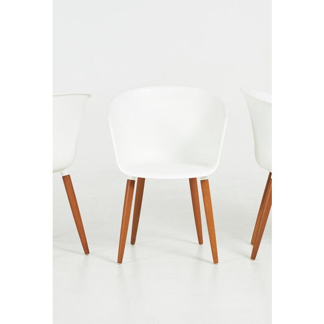 Grönsta Chairs with Polypropylene Seats and Eucalyptus Legs from Ikea, 2010s, Set of 6 For Sale - Image 3 of 6