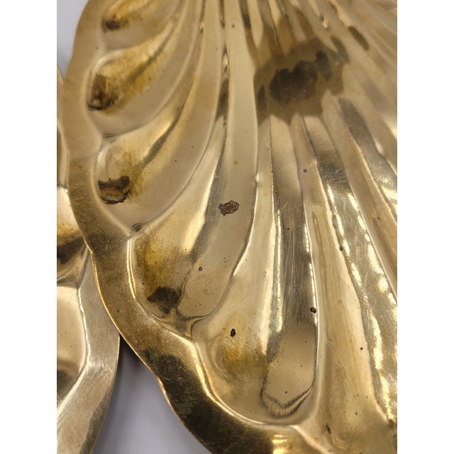Mid 20th Century Hollywood Regency Scalloped Brass Shell Wall Sconce - Pair For Sale - Image 11 of 12