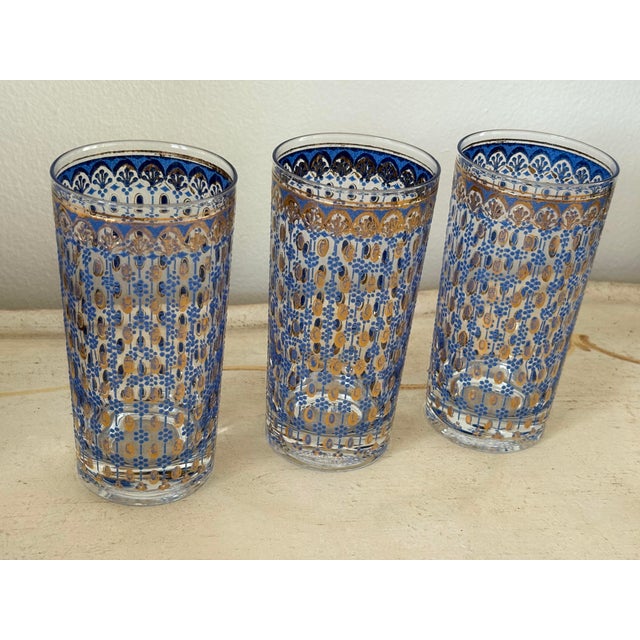 Vintage 1970s Gold & Blue MCM Glass Tumblers - A Set of 7 For Sale - Image 4 of 10