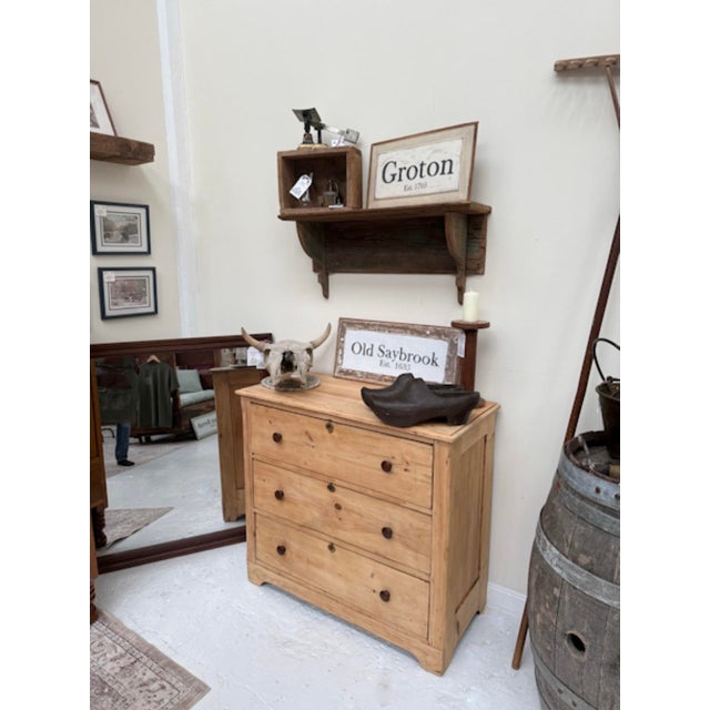 Farmhouse Antique Scrubbed Pine Chest of Drawers For Sale - Image 3 of 9