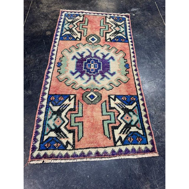 Turkish Yastik Rug 1'7" x 3' For Sale - Image 4 of 5