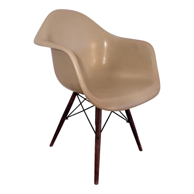 Lounge Chair by Charles and Ray Eames for Hermann Miller, 1952 For Sale