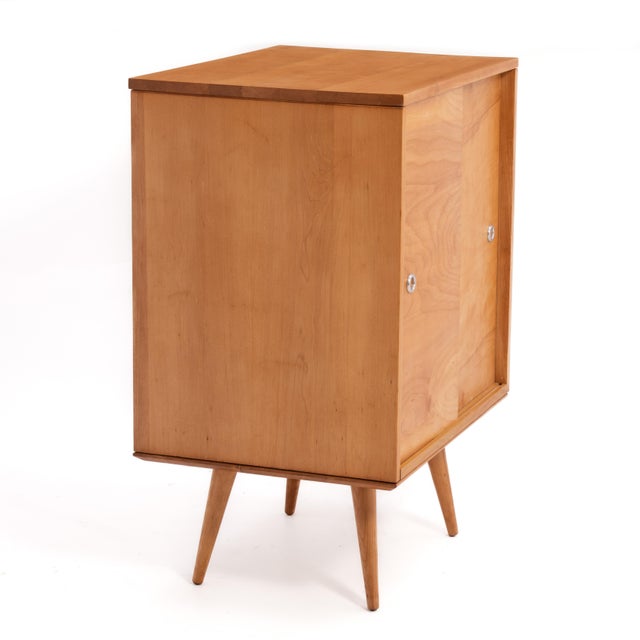1950s Paul McCobb Planner Group Modular Two Piece 1512 Record Cabinet 1540 Low Table For Sale - Image 5 of 18