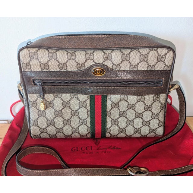 Seller delegated shipping, arrives 4-8 days from purchase. Late 70's or early 80's, the original Gucci Ophidia Shoulder...