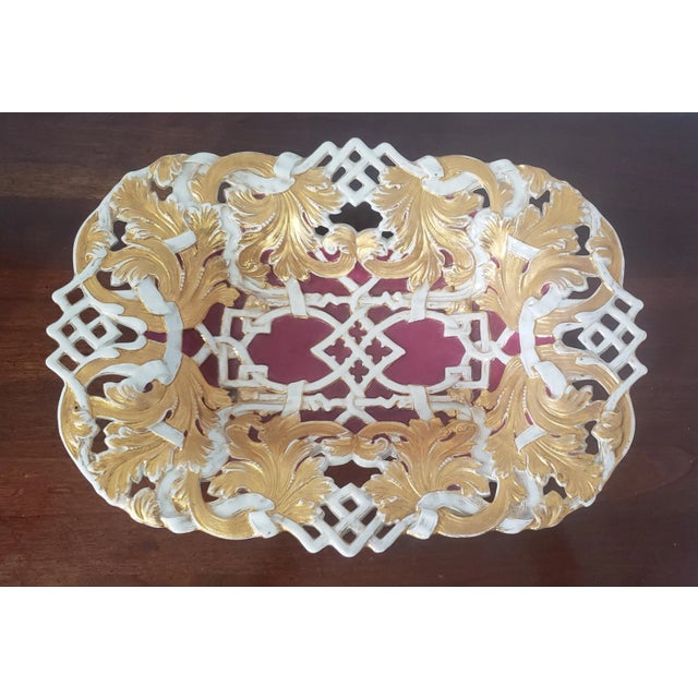Meissen Porcelain 18th Century Large Meissen Gilt and Rose Du Berry Braided Porcelain Bowl For Sale - Image 4 of 12