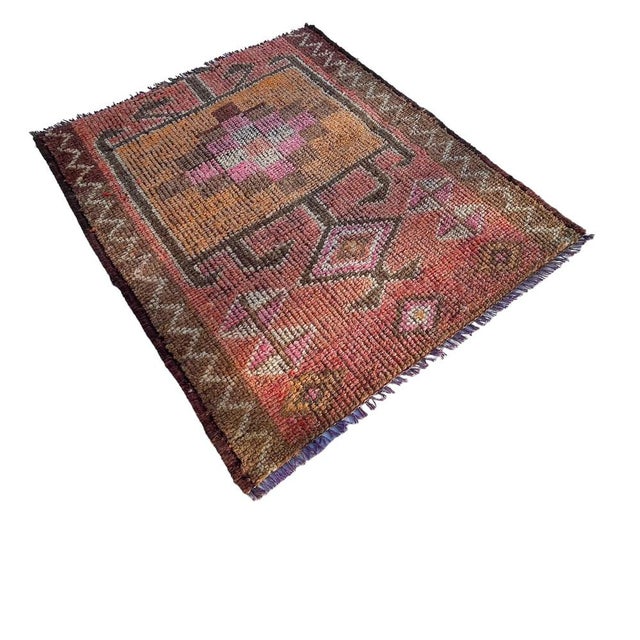Vintage Kurdish Traditional Herki Rug, 1930s For Sale - Image 6 of 11
