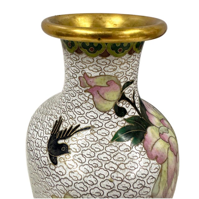 1960s Mid-20th Century Hand-Crafted Vintage Chinese Cloisonne Vase - Peony Blossoms For Sale - Image 5 of 13