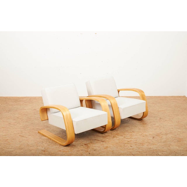 Tank Cantilever Chairs in Birch Plywood by Alvar Aalto, Set of 2 For Sale - Image 3 of 13