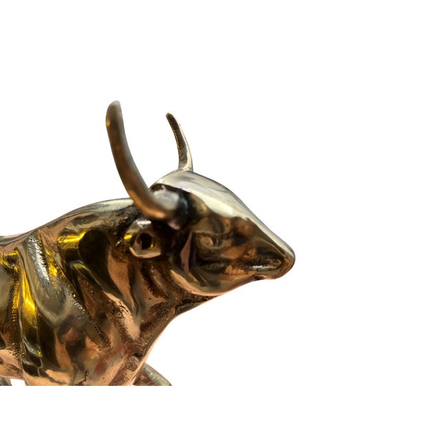 Stock Market Bull Figurine in Brass For Sale - Image 4 of 11