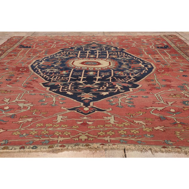 Late 19th Century Persian Serapi Rug, 08'07 X 10'00 For Sale - Image 9 of 10