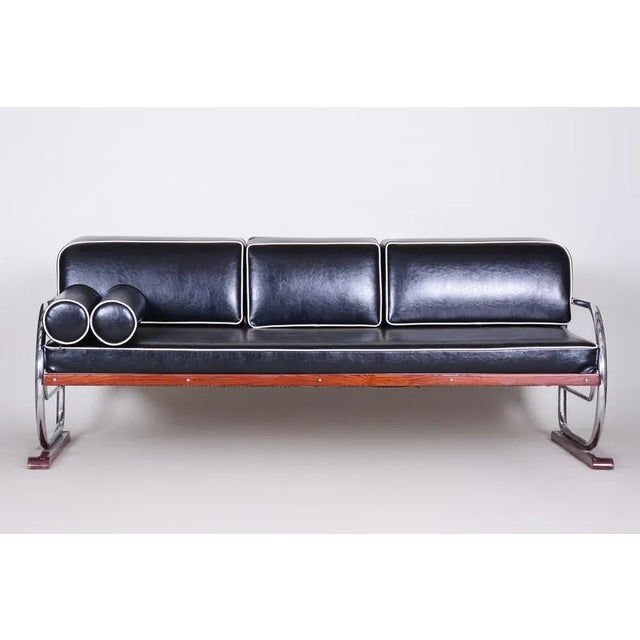 Bauhaus Sofa in Chrome & Leather attributed to Robert Slezák, Czech, 1930s For Sale - Image 4 of 8
