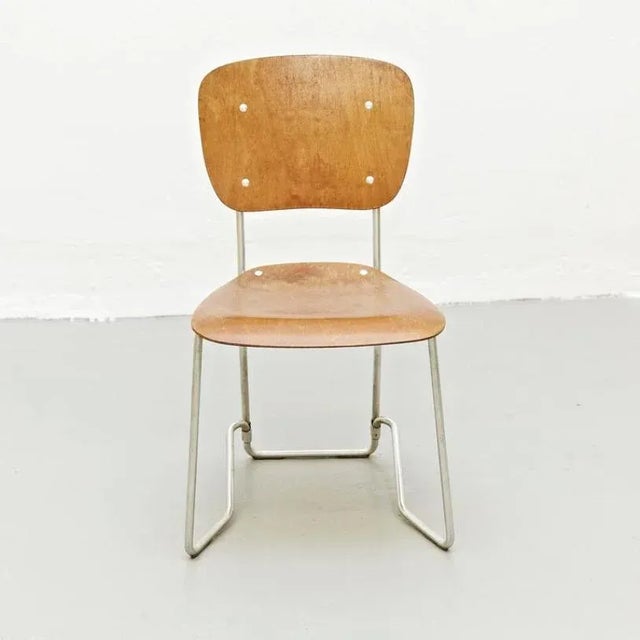 Pair of stackable Aluflex chairs by Armin Wirth for Aluflex, Switzerland, dating from the 1950s. They are a first edition.