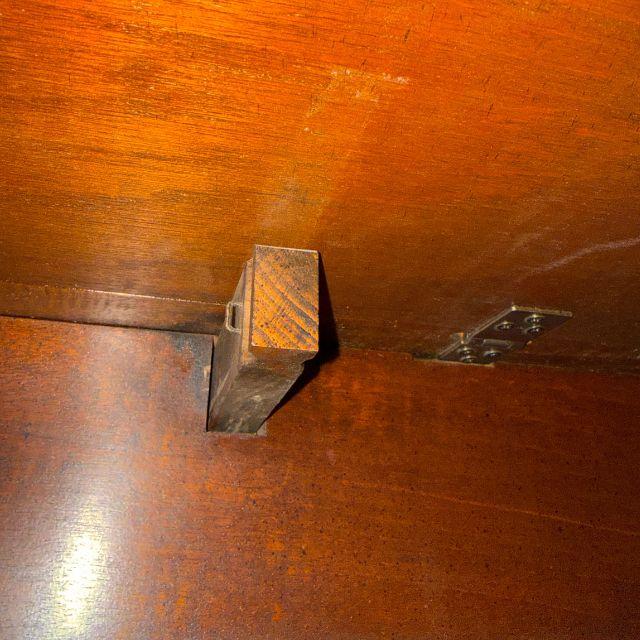 Late 20th Century, Mahogany, Hepplewhite Style, Pembroke, Folding Side Table For Sale - Image 12 of 14