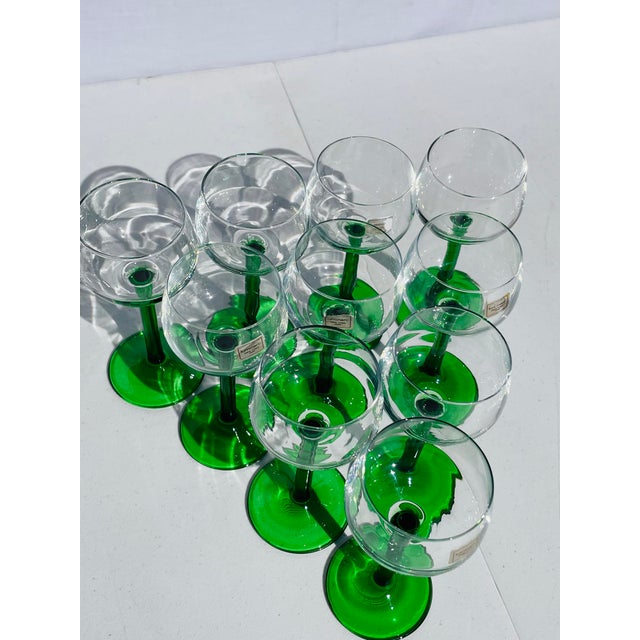 Mid-Century Modern 1950s French Luminarc Green Stemmed Wine Glasses- Set of 10 For Sale - Image 3 of 12