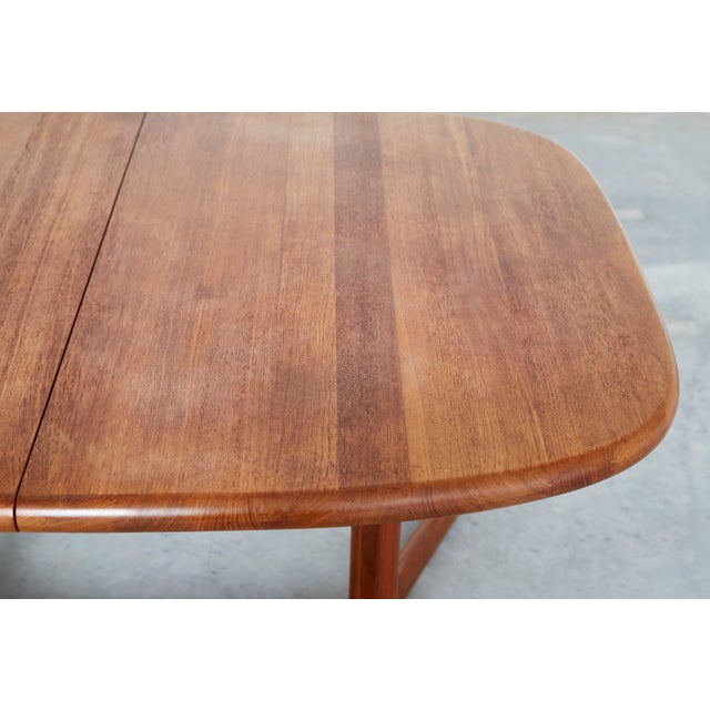 Brown Mid-Century Modern Dining Table by Juul Kristensen for Glostrup, 1970s For Sale - Image 8 of 18
