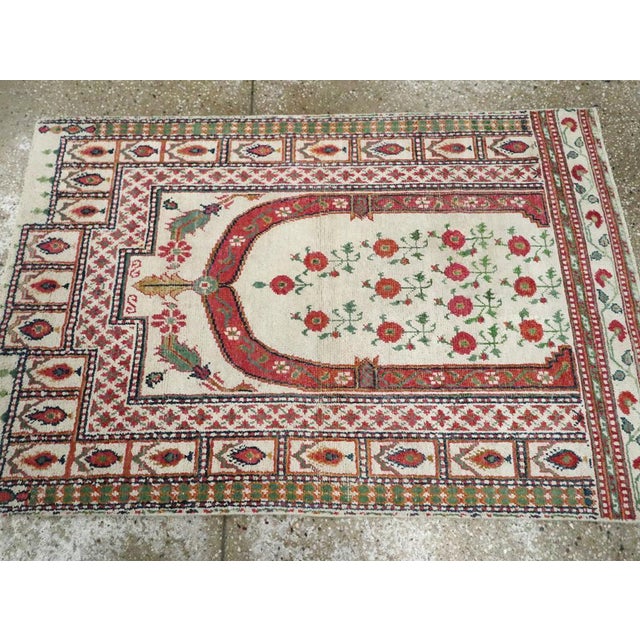 Mid 20th Century Galerie Shabab Collection Mid-20th Century Indian Cotton Agra Throw Rug For Sale - Image 5 of 8