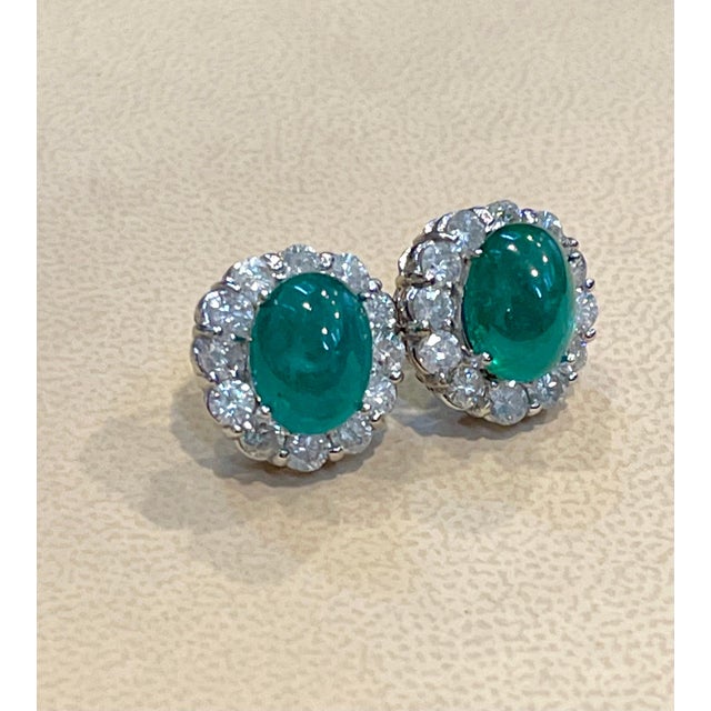 12 Ct Natural Emerald Zambia Cabochon & 4 Ct Diamond Stud Earring 14 KW Gold For Sale - Image 11 of 18