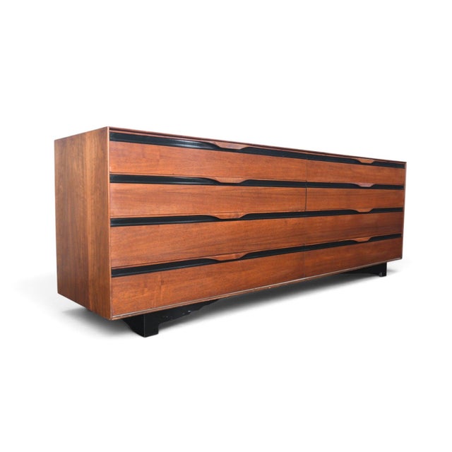 Mid 20th Century John Kapel Low Eight Drawer Dresser in Walnut For Sale - Image 9 of 10