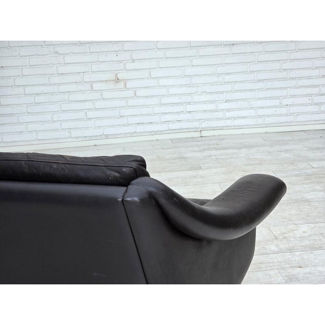 Danish Leather Swivel Armchair from Aage Christensen, 1960s For Sale - Image 11 of 18