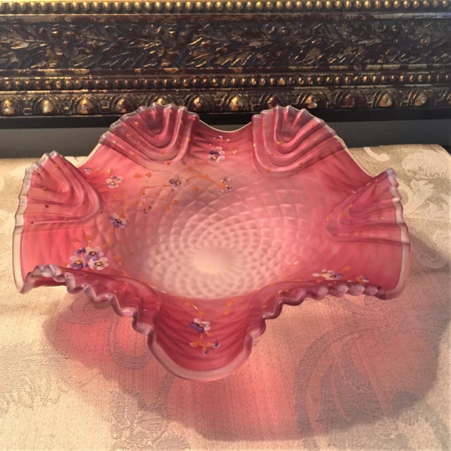 Late 19th Century Bohemian Victorian Art Glass Pink Cranberry Satin Glass Bride's Bowl with Diamond Optic Quilting Enameled Flowers For Sale - Image 11 of 13