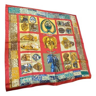A 1982 Full Set Hermes Carrè Silk Scarf Masques Et Casques by Julia Albadie For Sale