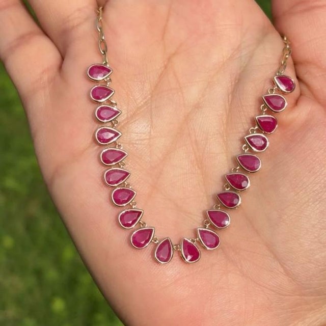 8.88Carat Graduated Pear Cut Ruby Bezel Necklace in 14k Yellow Gold- 17 Inch Length For Sale - Image 10 of 18