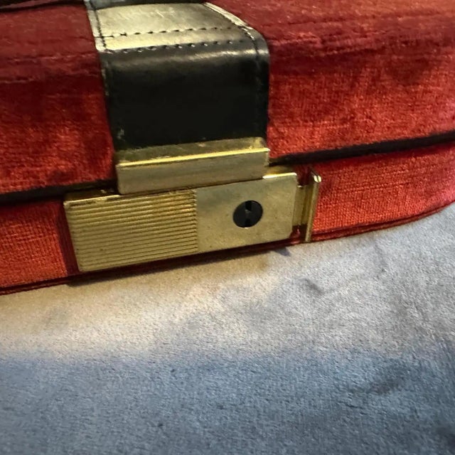 Textile 1970s Velvet and Leather Italian Travel Jewelry Box For Sale - Image 7 of 12