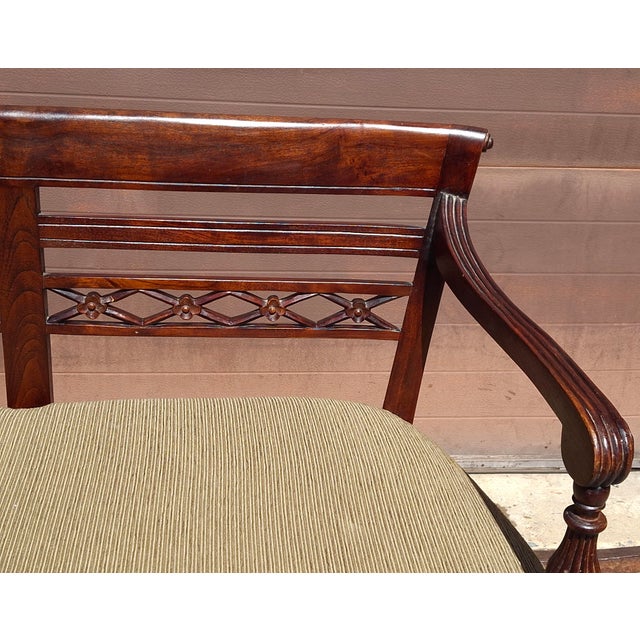 Brown Early 20th Century Edwardian Carved Walnut and Upholstered Settee For Sale - Image 8 of 9