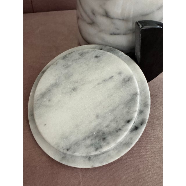 Modern White Marble Decorative Canister/Storage Jar With Sculptural Lid For Sale In New York - Image 6 of 12