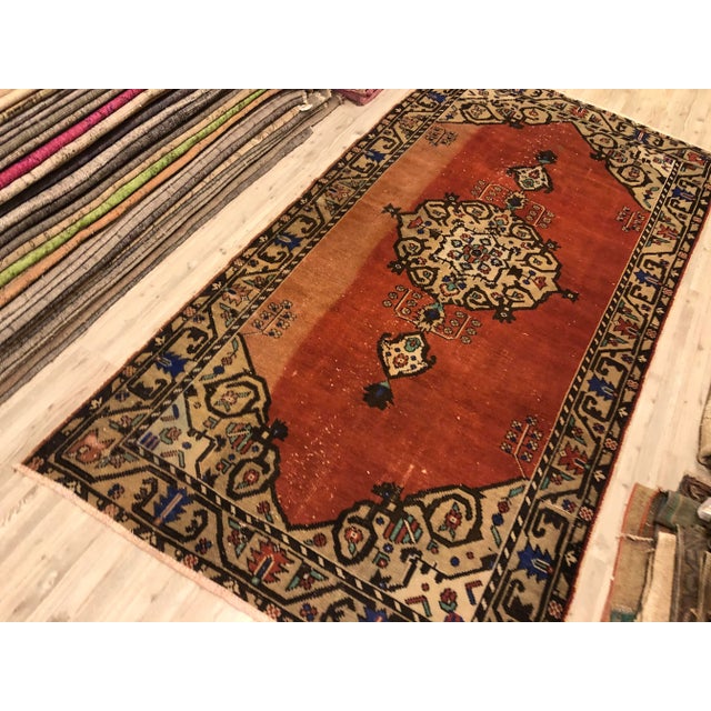 1960s Oushak Vintage Tribal Rug For Sale - Image 4 of 11