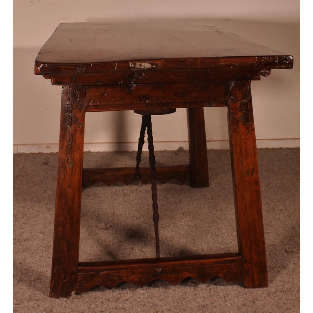 Spanish Table with Three Drawers in Chestnut, 17th Century For Sale - Image 6 of 12
