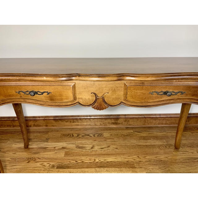Vintage Ethan Allen French Provincial Style Console Table For Sale In New York - Image 6 of 15