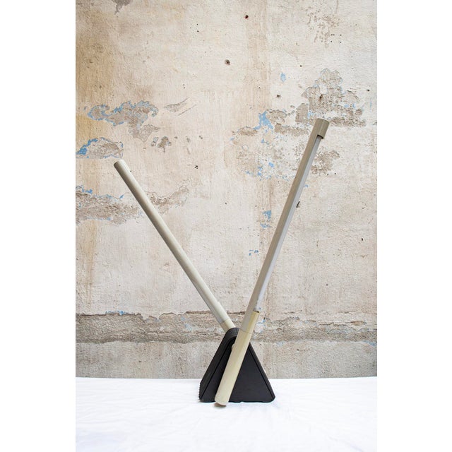 Postmodern Sistema Flu Table Lamp by Rodolfo Bonetto for Luci Italia, 1980s For Sale - Image 3 of 8