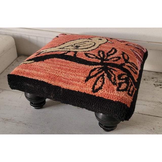 Folk Art 1960s Wool Bird Hooked Rug Stool For Sale - Image 3 of 7