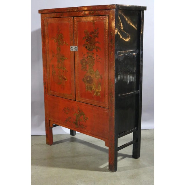 19th Century Chinese Red Gold Cabinet For Sale - Image 4 of 11