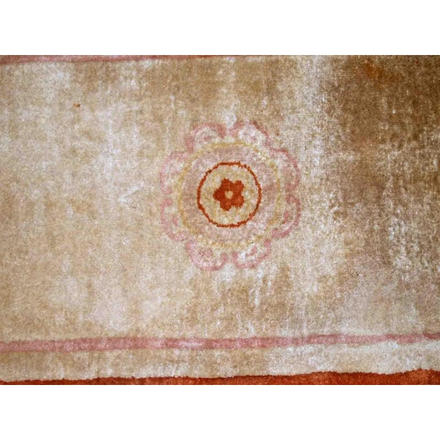 1970s Vintage Handmade Chinese Rug For Sale In New York - Image 6 of 9