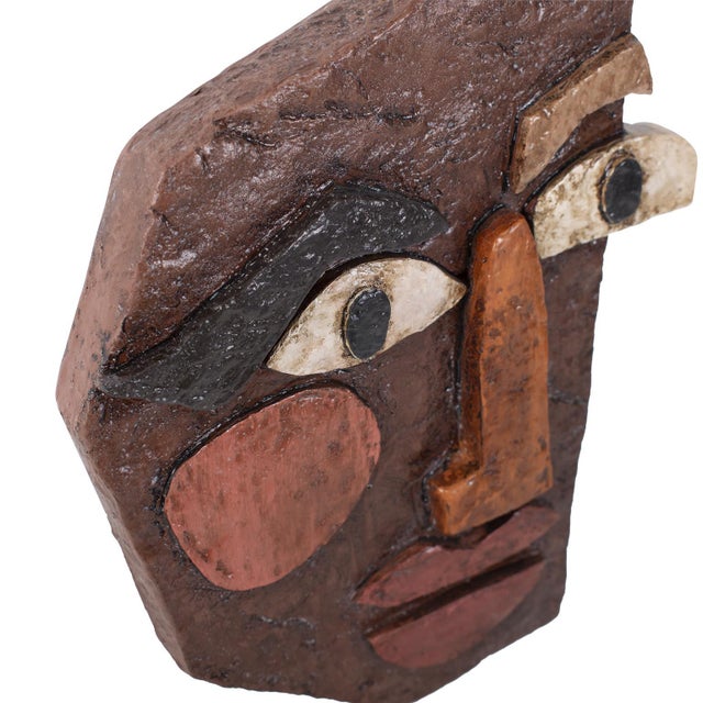 Inspired by old comedy troupes of the early 1920s. This statue, with its abstract allure, impeccable craftsmanship,...