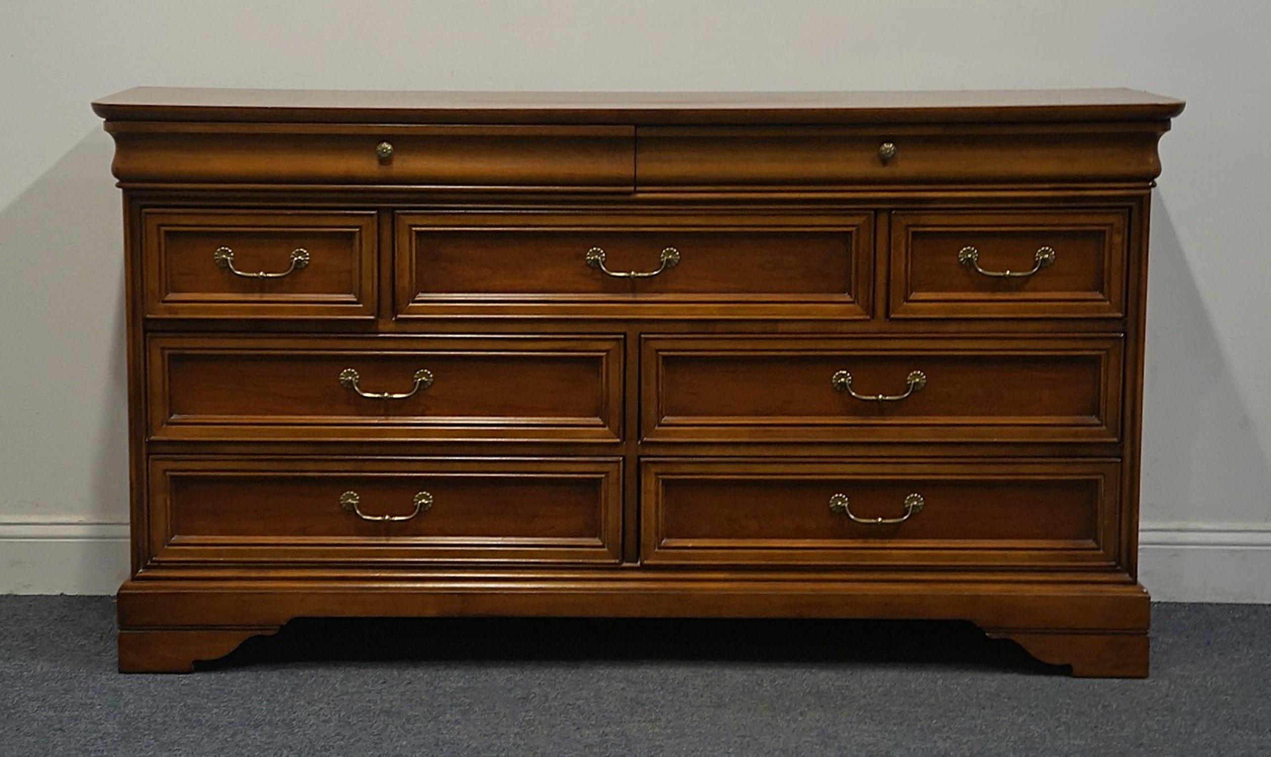 lexington-furniture-chez-